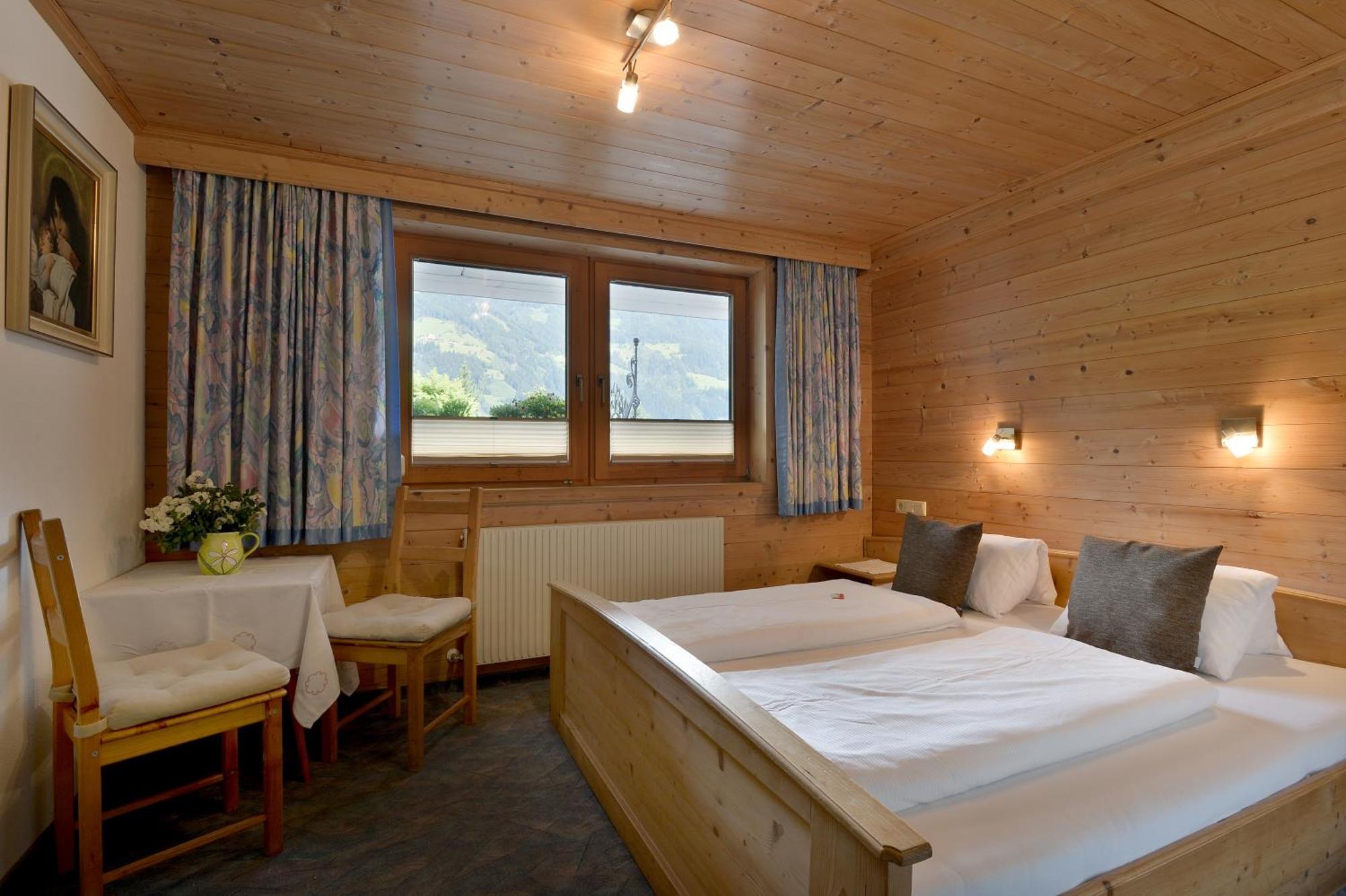 Apartmán Kashuette Hippach Pokoj fotografie